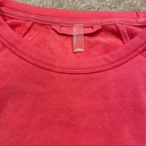 FREE PEOPLE FP MOVEMENT Circle Back Crop Top size S NWT color Coral lipstick - Picture 6 of 9